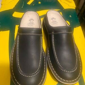 Ladies Vintage Havana Joe Slip-On Loafer Sz 7